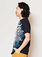 トライバルブルメンズTシャツ