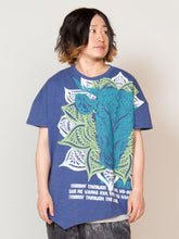 トライバルブル変形メンズTシャツ