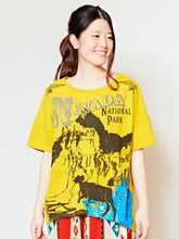 ワールドグラフィックTシャツ