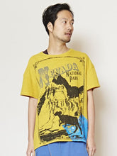 ワールドグラフィックメンズTシャツ