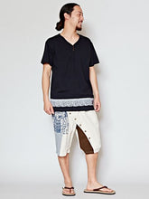 トライバル柄MEN'S VネックTシャツ