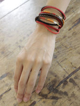 フォークロアBEADSブレスレット