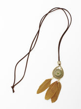 ETHNICフェザーネックレス