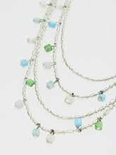 4連チェーンビーズネックレス