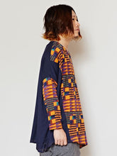 アフリカン柄VネックMEN'Sトップス