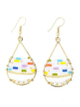 ドロップビーズピアス