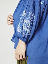 yul インド綿フラワー刺繍トップス