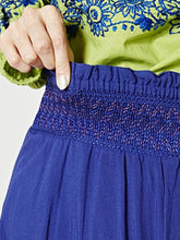 yul 刺繍入りシンプルロングスカート