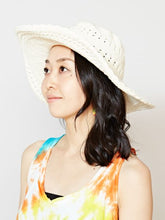 無地クロッシェキャペリンハット